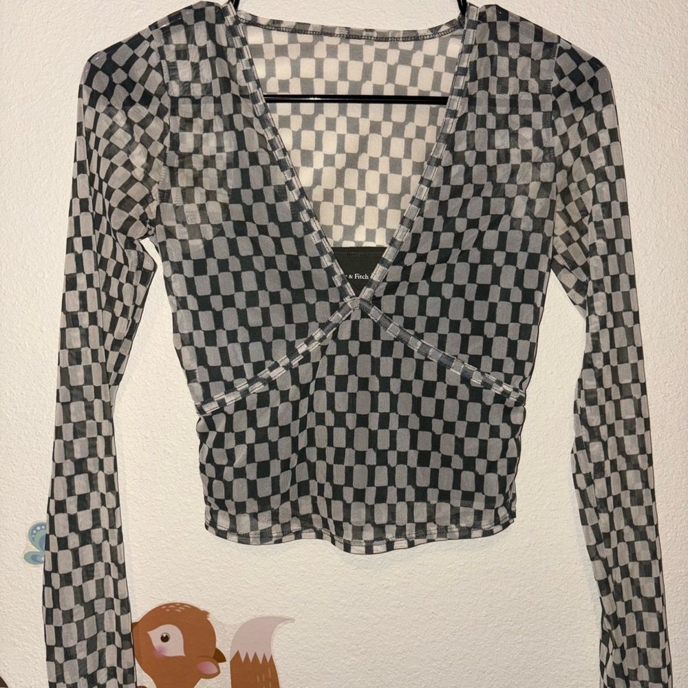 Abercrombie & Fitch Black and White Checkered Long Sleeve Top